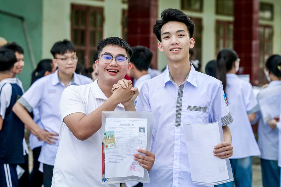 Thí sinh Ninh Bình tham gia Kỳ thi Tốt nghiệp THPT năm 2025. thpt-hoang-van-thu.jpg