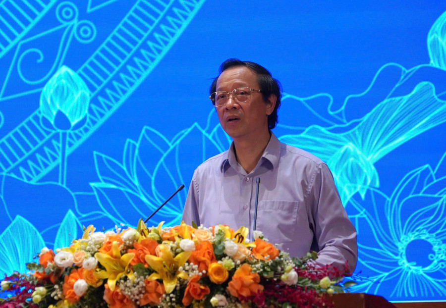 Thứ trưởng Thường trực Bộ GD&ĐT Phạm Ngọc Thưởng phát biểu tại hội nghị. tt-pham-ngoc-thuong.jpg