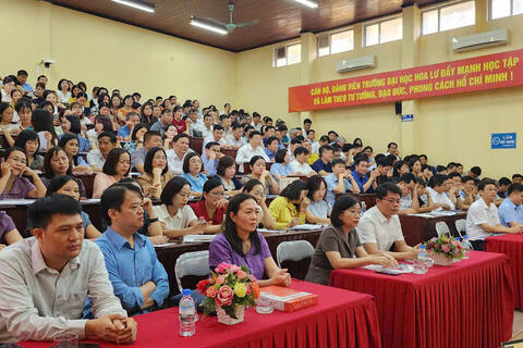 Tập huấn công tác quản lý tài chính, tài sản cho chủ tài khoản và kế toán các đơn vị thuộc Sở Giáo dục và Đào tạo