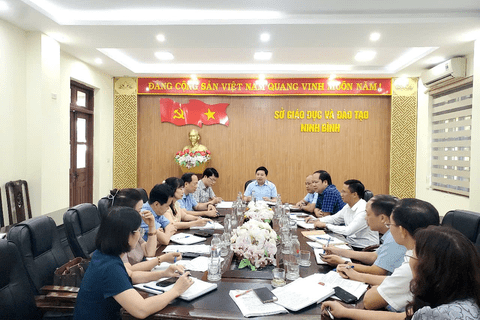 Hội nghị giao ban Lãnh đạo Sở và các Trưởng phòng thuộc Sở