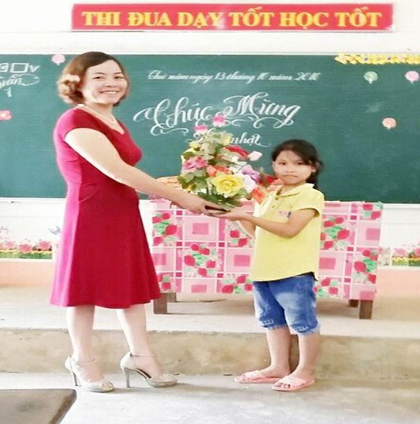 Cô giáo với tấm lòng cao cả