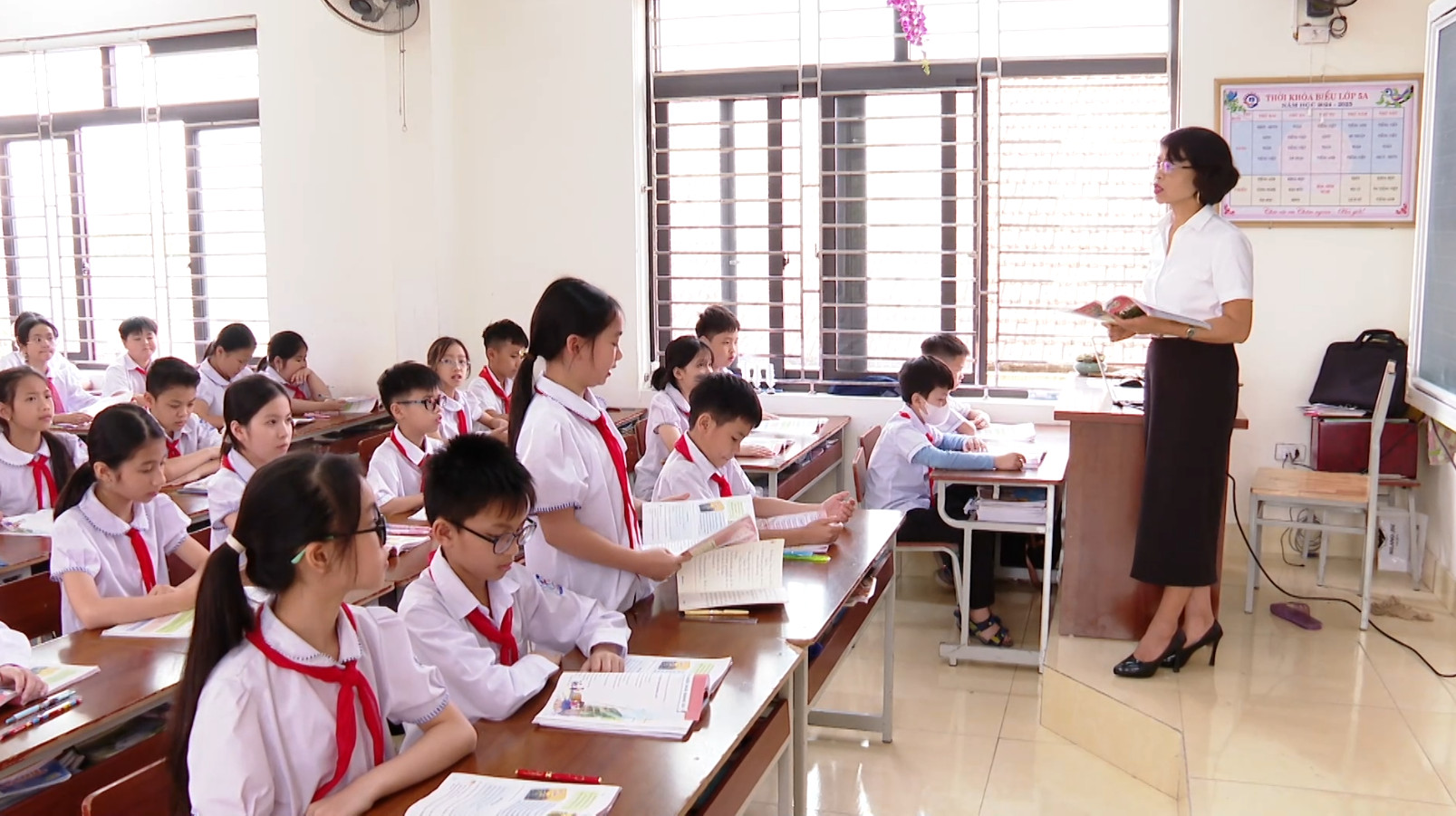 Ngành Giáo dục Ninh Bình thi đua “Dạy tốt – Học tốt”