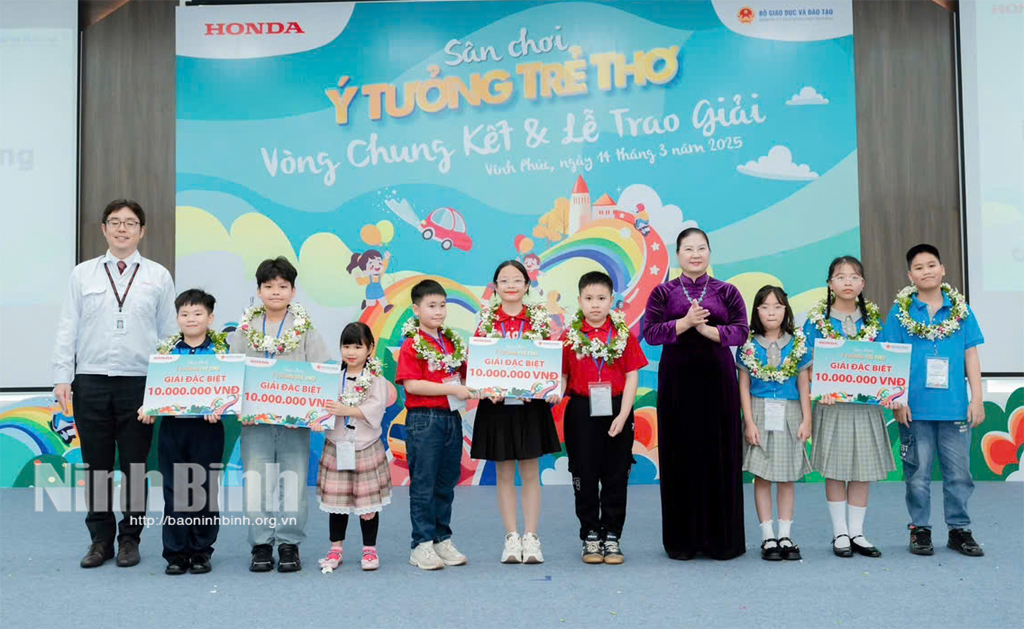 Ninh Bình đoạt 3 giải tại vòng chung kết sân chơi Ý tưởng trẻ thơ năm học 2024-2025