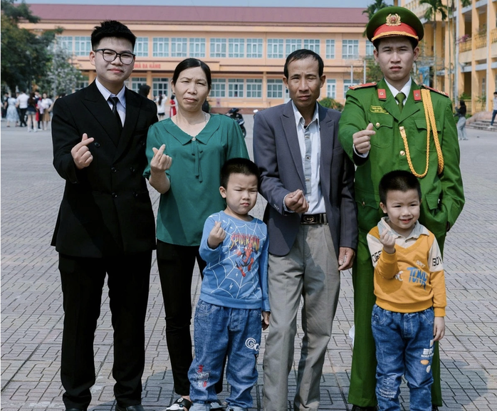 Thủ khoa toàn quốc 39/40 điểm: Từ gia cảnh giản dị đến giấc mơ kỹ sư Bách khoa