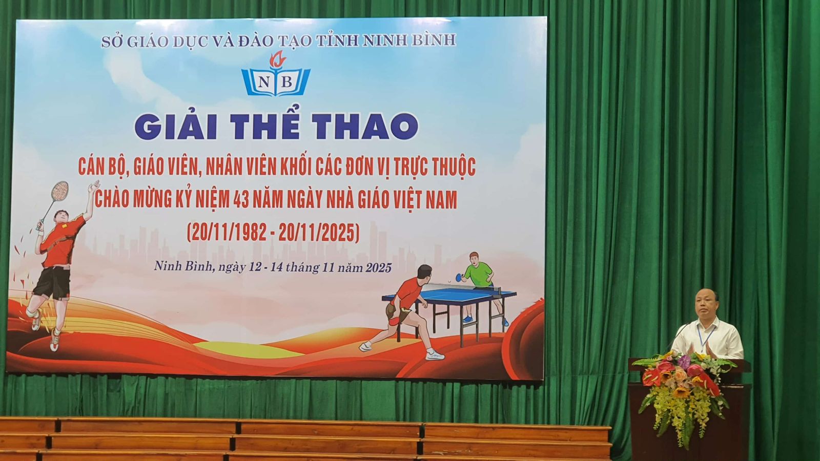 KHAI MẠC GIẢI THỂ THAO KHỐI CÁC ĐƠN VỊ TRỰC THUỘC SỞ GDĐT TỈNH NINH BÌNH NĂM 2025: NGÀY HỘI CỦA SỨC KHỎE, NIỀM VUI, KHÁT VỌNG CỐNG HIẾN