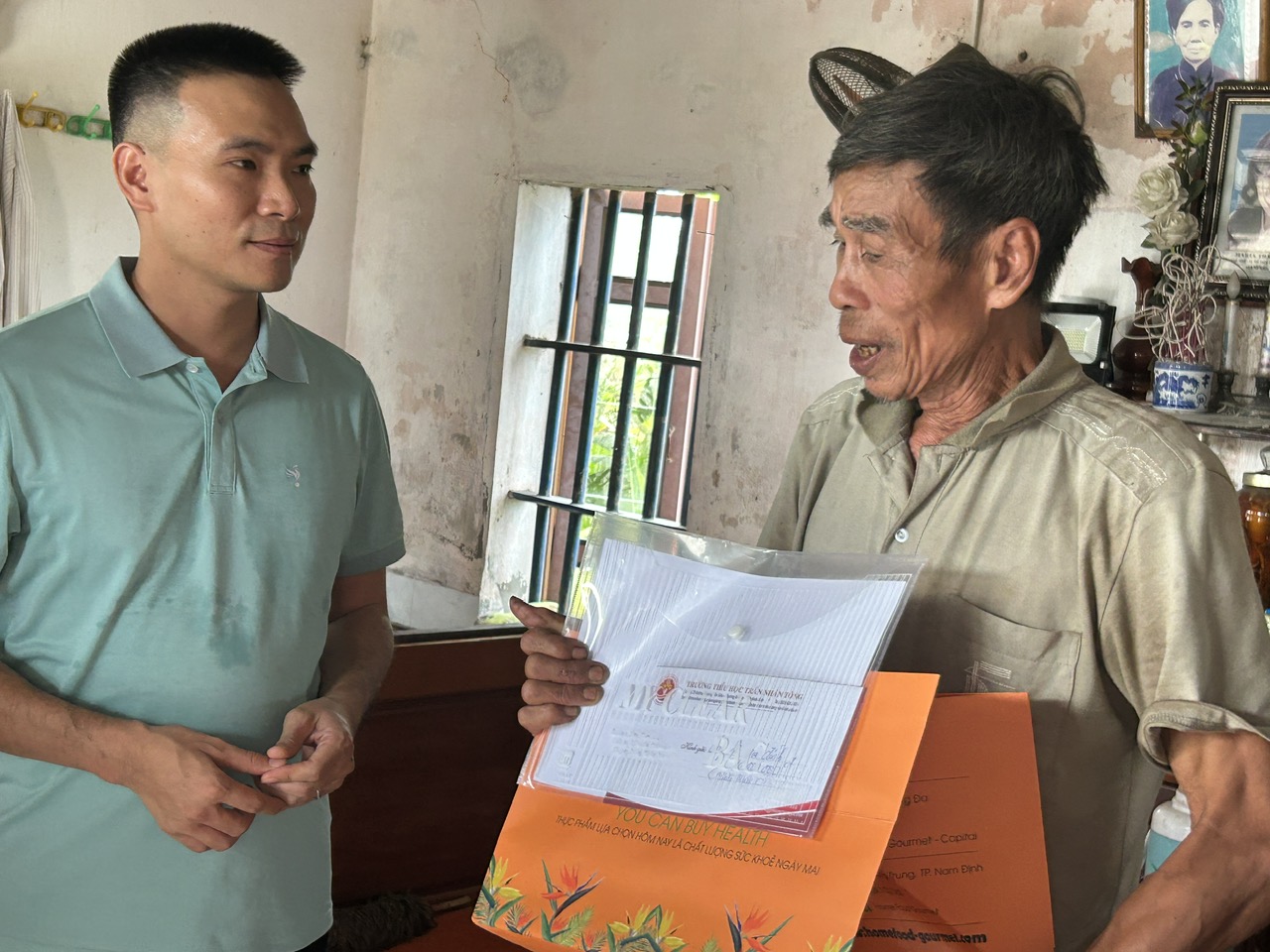 Chuyến thiện nguyện đầy ắp sẻ chia và tình yêu thương của Trường Tiểu học Trần Nhân Tông