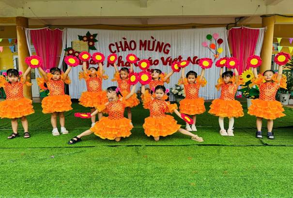 Trường Mầm non Trực Mỹ tổ chức các hoạt động chào mừng ngày Nhà giáo Việt Nam 20/11