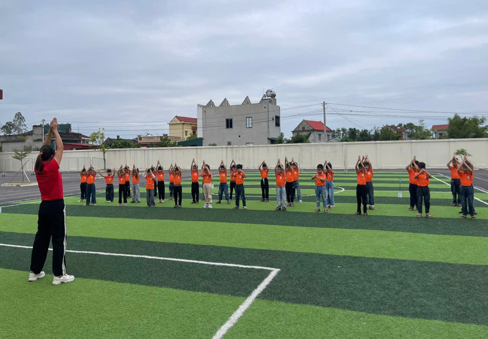 Trường Tiểu học Khánh Thiện sinh hoạt chuyên môn