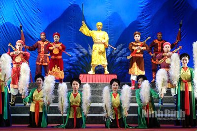 Ninh Bình khuyến khích phát triển tài năng trong lĩnh vực giáo dục, văn hoá, nghệ thuật, thể thao