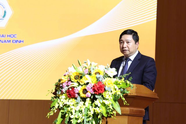 Khai mạc Cuộc thi Khoa học kĩ thuật cấp tỉnh và Ngày hội STEM dành cho học sinh trung học năm học 2025-2026